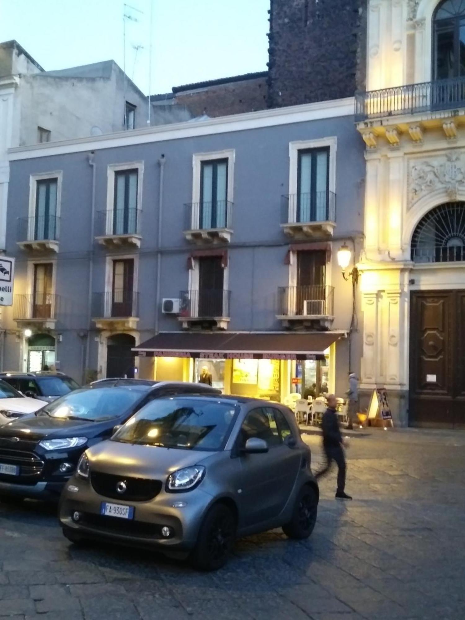 Don Assenzio Temporary Home Catania Bagian luar foto